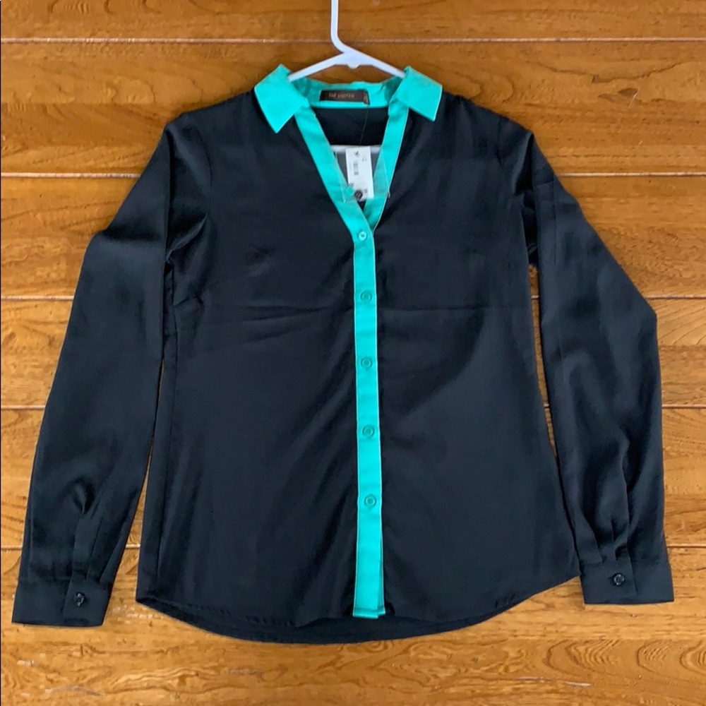 NWTs!!! Black & Green Long Sleeve Button Down